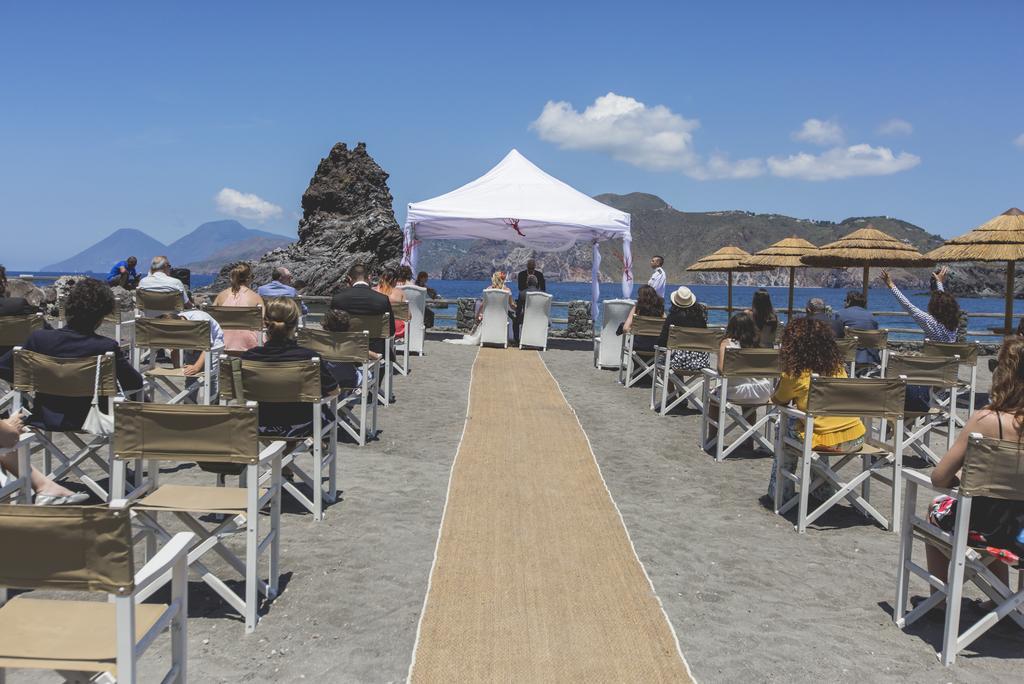 Mari Del Sud Resort Vulcano  Exterior photo