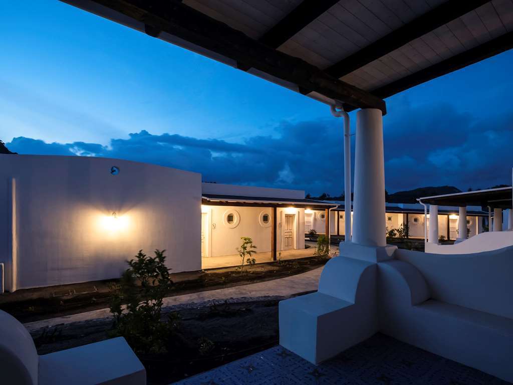 Mari Del Sud Resort Vulcano  Exterior photo