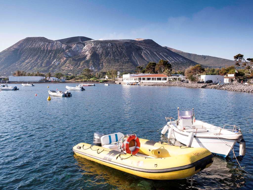 Mari Del Sud Resort Vulcano  Exterior photo