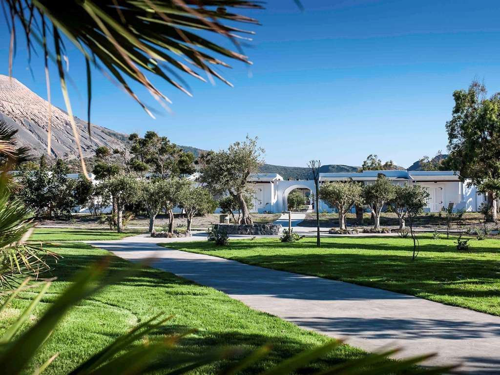 Mari Del Sud Resort Vulcano  Exterior photo
